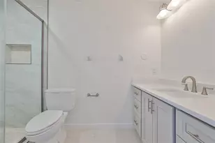 439 Boca Ciega Point Blvd N, Saint Petersburg, FL 33708 - Photo 12