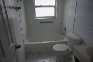 9800 N 10th St, Tampa, FL 33612 - Photo 2