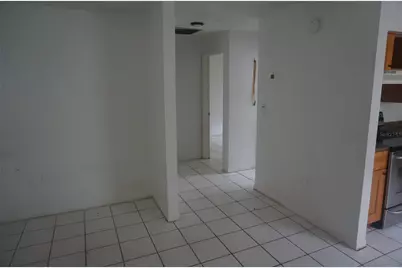 9800 N 10th Street, Tampa, FL 33612 - Photo 6