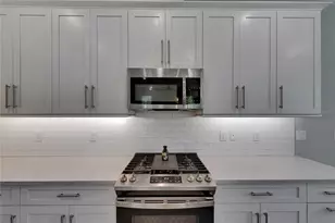 4899 Isola Ct, Wesley Chapel, FL 33543 - Photo 36