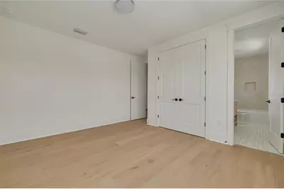 323 Appian Way NE, Saint Petersburg, FL 33704 - Photo 38