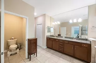 2564 Grand Cypress Blvd, Palm Harbor, FL 34684 - Photo 32