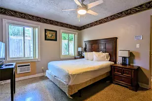 206 9th Ave NE, Saint Petersburg, FL 33701 - Photo 14