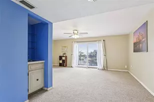 6325 Newtown Cir, Tampa, FL 33615 - Photo 22