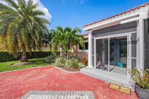 1818 Dolphin Blvd S, Saint Petersburg, FL 33707 - Photo 30