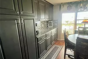 218 Red Maple Dr, Palm Harbor, FL 34684 - Photo 10