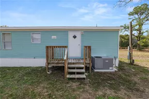 18805 St Paul Dr, Spring Hill, FL 34610 - Photo 18