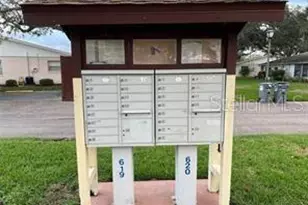 401 Dorchester Pl, Sun City Center, FL 33573 - Photo 24