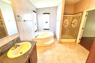 145 Blue Marlin Dr, Oldsmar, FL 34677 - Photo 22