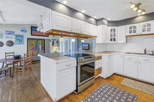 540 Villa Grande Ave S, Saint Petersburg, FL 33707 - Photo 16