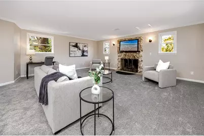 6923 Dartmouth Avenue N, Saint Petersburg, FL 33710 - Photo 10