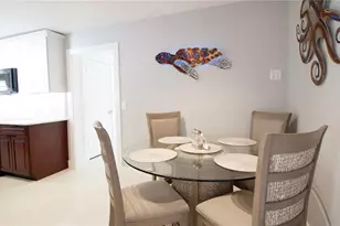 4523 Clearwater Harbor Dr S, Largo, FL 33770 - Photo 22