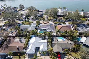 4523 Clearwater Harbor Dr S, Largo, FL 33770 - Photo 14