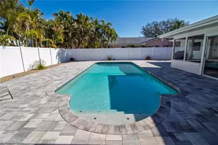 4523 Clearwater Harbor Dr S, Largo, FL 33770 - Photo 28