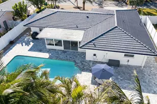 4523 Clearwater Harbor Dr S, Largo, FL 33770 - Photo 16