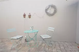 5565 Salem Square Dr N, Palm Harbor, FL 34685 - Photo 22