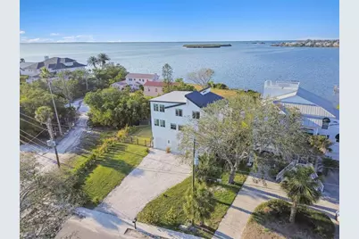 1640 Sea Breeze Drive, Tarpon Springs, FL 34689 - Photo 82