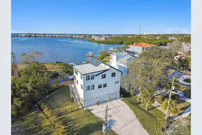 1640 Sea Breeze Drive, Tarpon Springs, FL 34689 - Photo 80