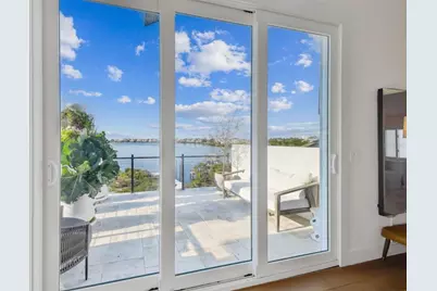 1640 Sea Breeze Drive, Tarpon Springs, FL 34689 - Photo 54