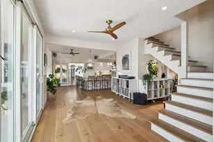 1640 Seabreeze Dr, Tarpon Springs, FL 34689 - Photo 12