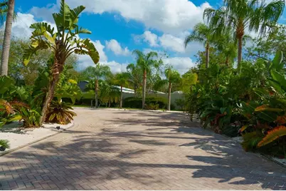 6861 Amanda Vista Circle, Land O Lakes, FL 34637 - Photo 14