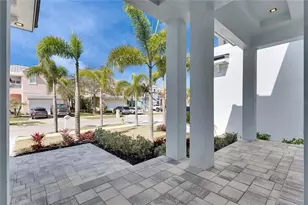 6538 Simone Shores Cir, Apollo Beach, FL 33572 - Photo 8