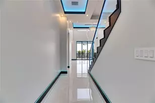 6538 Simone Shores Cir, Apollo Beach, FL 33572 - Photo 42