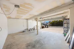 11485 2nd St E, Treasure Island, FL 33706 - Photo 74