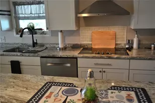 10020 Hamp Dr, Dade City, FL 33525 - Photo 20