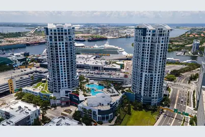1209 E Cumberland Avenue #2601, Tampa, FL 33602 - Photo 2