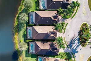 2902 Aviamar Cir, Naples, FL 34114 - Photo 58