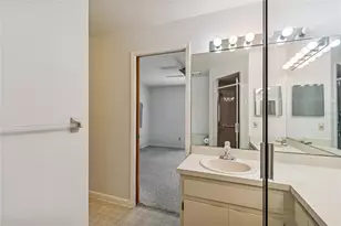 23227 Club Villas Dr, Land O Lakes, FL 34639 - Photo 24