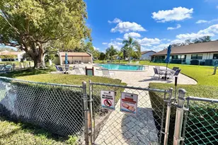 7623 Radcliffe Cir, Port Richey, FL 34668 - Photo 12