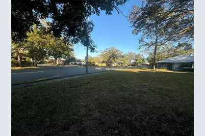 2765 Countryside Boulevard #106, Clearwater, FL 33761 - Photo 18