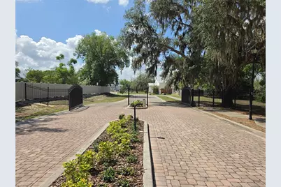 8339 Alafia Pointe Drive, Riverview, FL 33578 - Photo 28