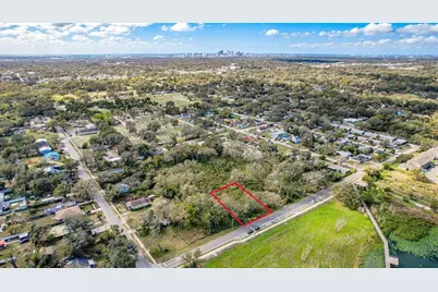 E Diana Street, Tampa, FL 33610 - Photo 8