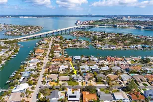230 S Julia Cir, Saint Pete Beach, FL 33706 - Photo 4