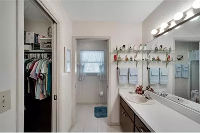 612 Allegheny Drive, Sun City Center, FL 33573 - Photo 16