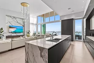 1020 Sunset Point Rd, Clearwater, FL 33755 - Photo 8