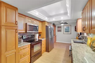 1600 Gulf Blvd, Clearwater Beach, FL 33767 - Photo 14