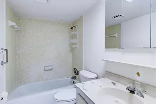 333 Lake Howard Dr NW, Winter Haven, FL 33880 - Photo 32