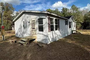 28430 SW 97 Ln, Newberry, FL 32669 - Photo 2