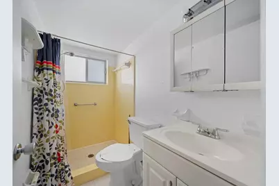 2113 Canal Drive #B2, Bradenton, FL 34207 - Photo 16