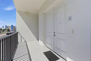 400 150th Ave, Madeira Beach, FL 33708 - Photo 4