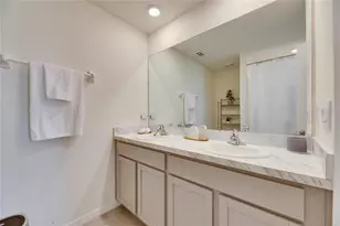 5617 Flagstone Trl, Palmetto, FL 34221 - Photo 34