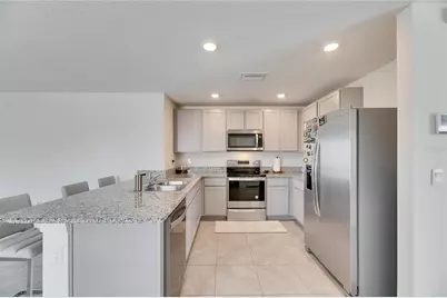 5617 Flagstone Trail, Palmetto, FL 34221 - Photo 6