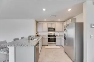 5617 Flagstone Trl, Palmetto, FL 34221 - Photo 6