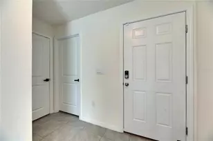 5617 Flagstone Trl, Palmetto, FL 34221 - Photo 24