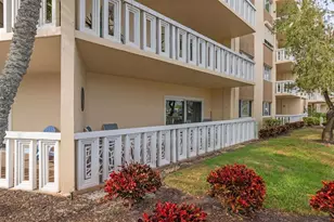 1200 N Shore Dr NE, Saint Petersburg, FL 33701 - Photo 18