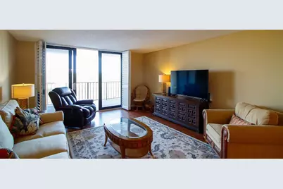 100 Oakmont Lane #605, Belleair, FL 33756 - Photo 4